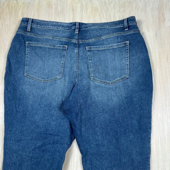 Lane Bryant Flex Magic Waistband Signature Fit Mid Rise Boyfriend Jeans Plus 22 - Picture 13 of 15